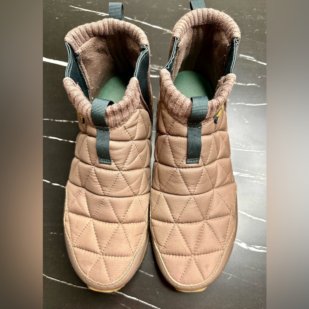 Teva ReEmber Mid Boots – Women’s Size 9 - Picture 2 of 7